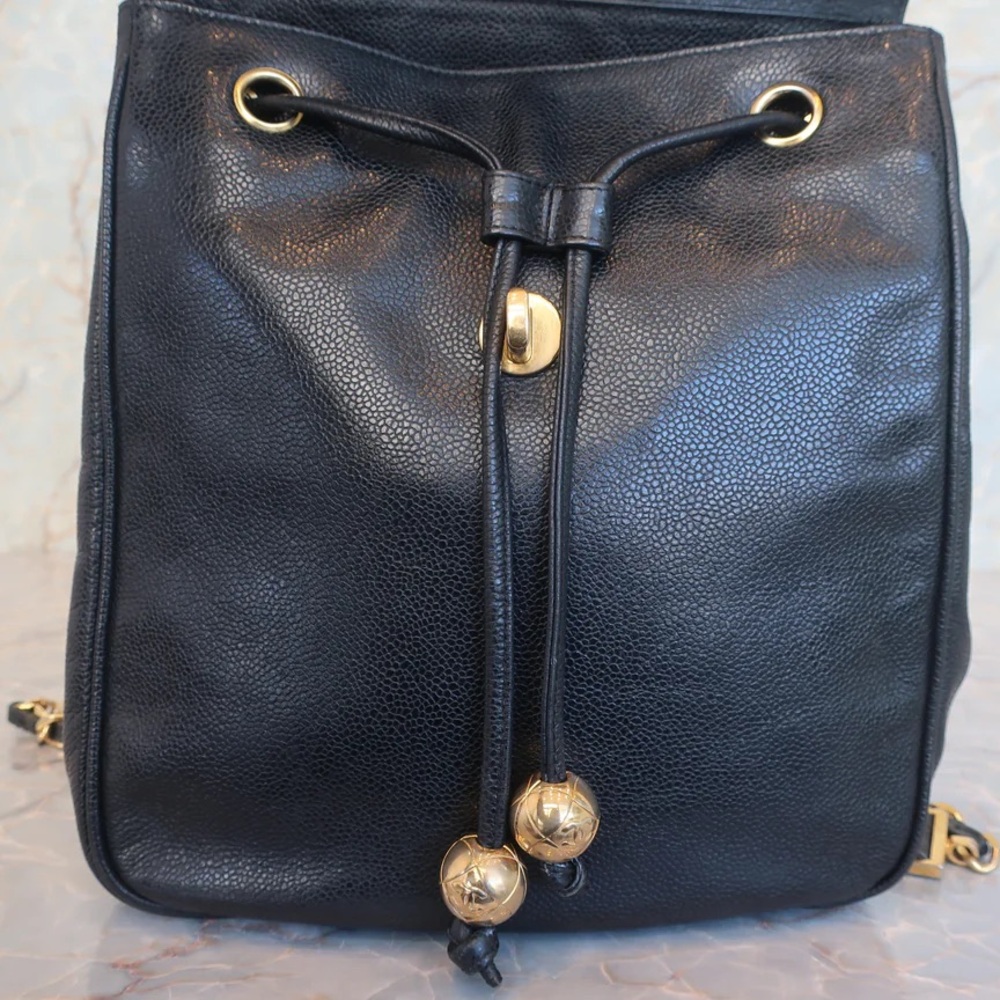 Authentic CHANEL black caviar leather backpack - Picture 3 of 16